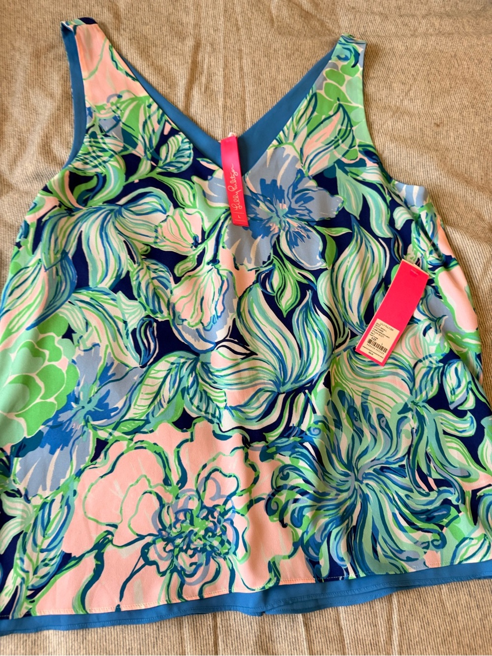 Lilly Pulitzer REVERSIBLE Sleeveless Floral V-Neck Tank — Blue, Green, Pink